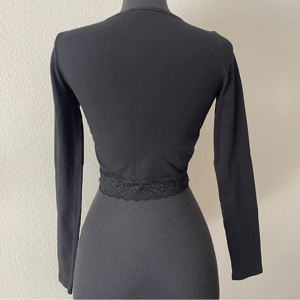 Forever 21 Long Sleeve Crop Top Black Medium